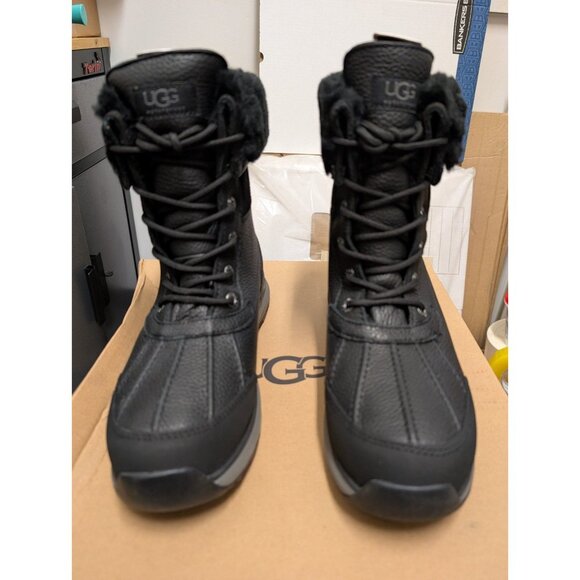 UGG ADIRONDACK III Black Winter Boots with Gray Lining size 10 NWB - Picture 2 of 7